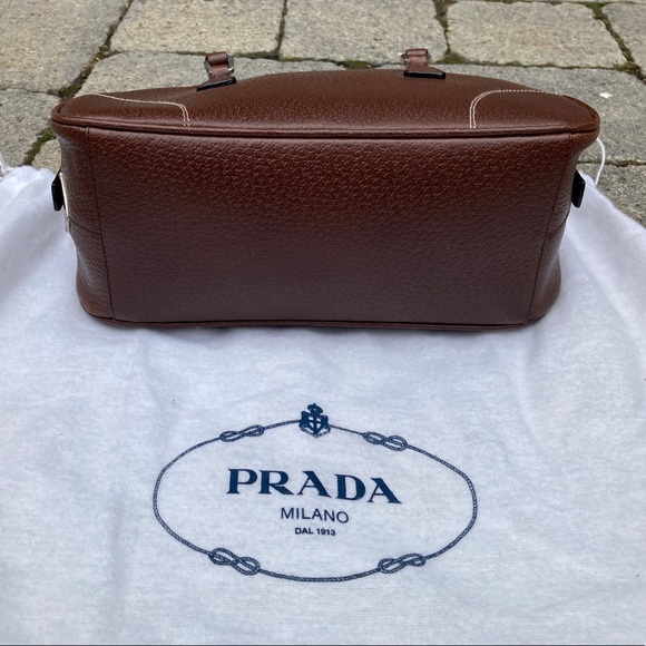 Prada Vitello Bowler Bag | Sm. | Brown | AUTHENTIC - Picture 2 of 10